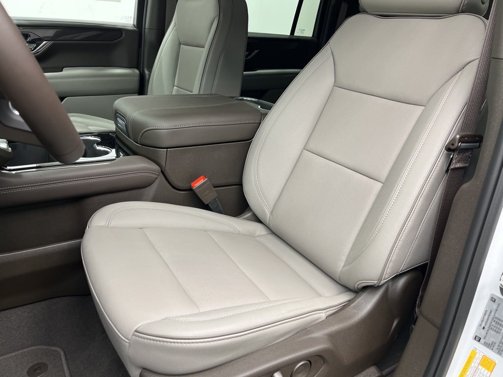 2026 GMC Yukon XL Elevation - Photo 9