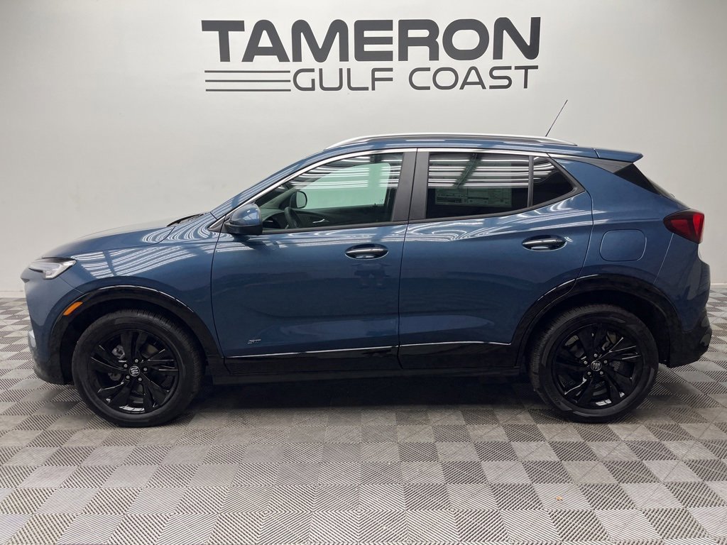 2026 Buick Encore GX Sport Touring photo 2