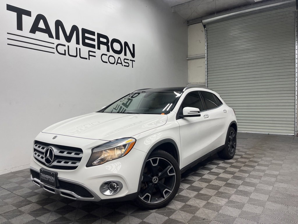 2019 Mercedes Benz GLA 250 photo 2