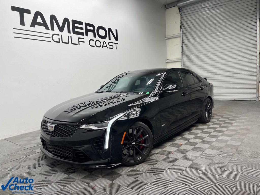 2023 Cadillac CT4 photo 2