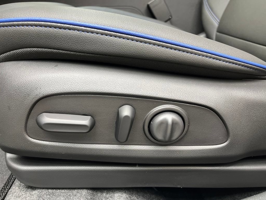 2026 Buick Envista Sport Touring - Photo 10