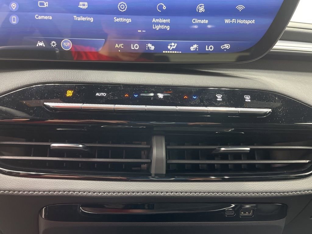 2026 Buick Enclave Sport Touring - Photo 18