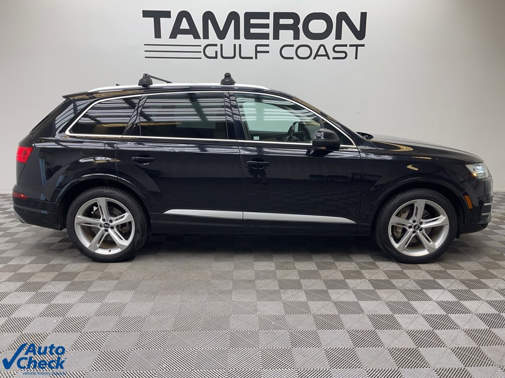 2019 Audi Q7 55 Prestige photo 3