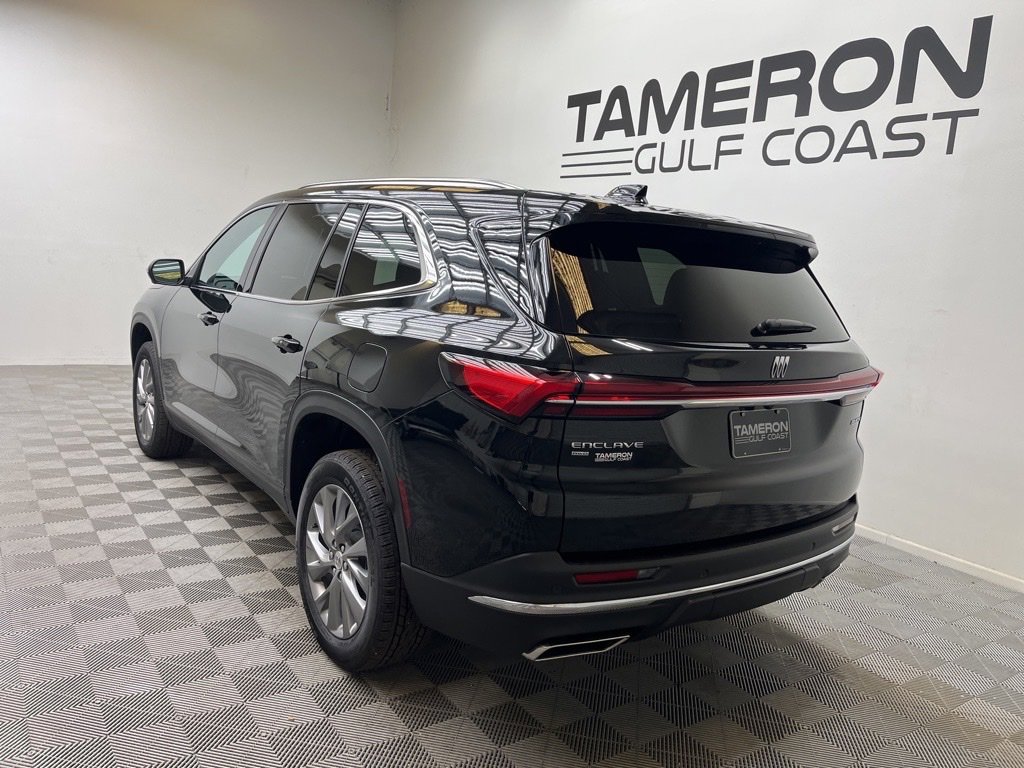 2025 Buick Enclave Preferred photo 2