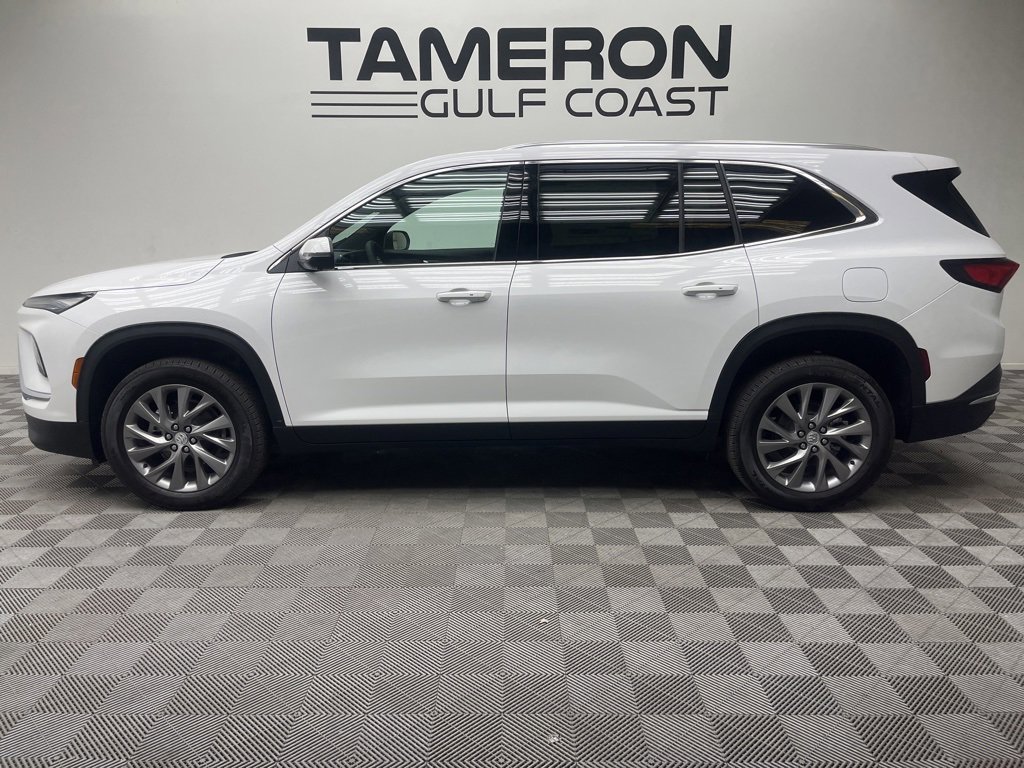 2026 Buick Enclave Preferred photo 2