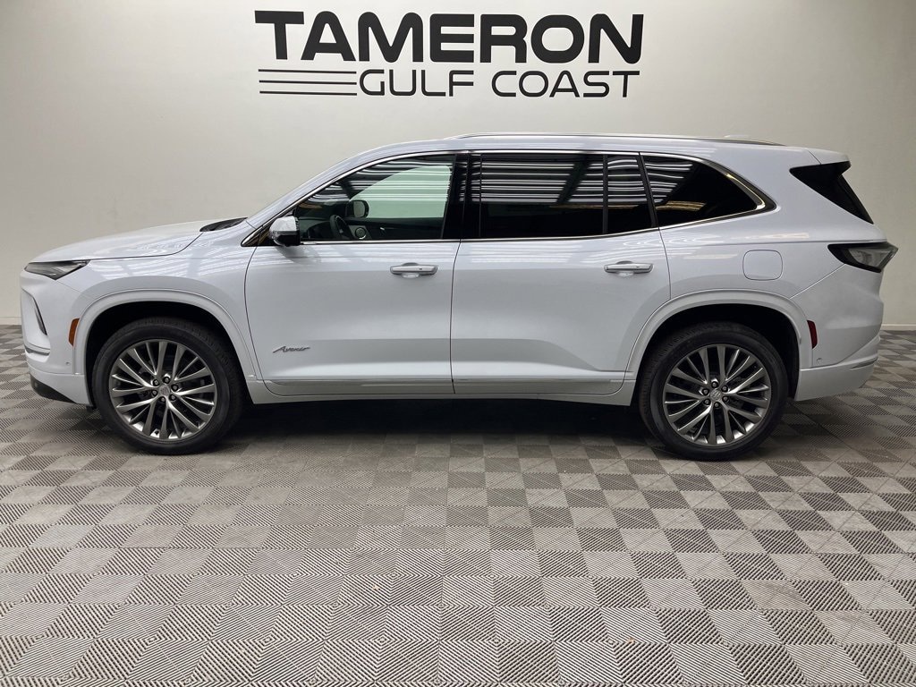 New 2026 Buick Enclave Avenir SUV