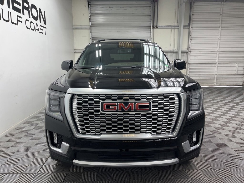 Used 2022 GMC Yukon XL Denali SUV