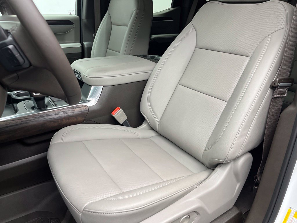 2026 GMC Sierra 1500 SLT - Photo 8