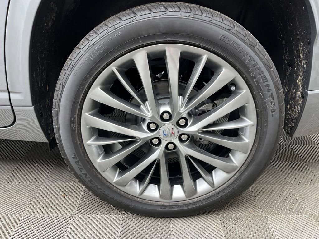 New 2026 Buick Enclave Avenir SUV