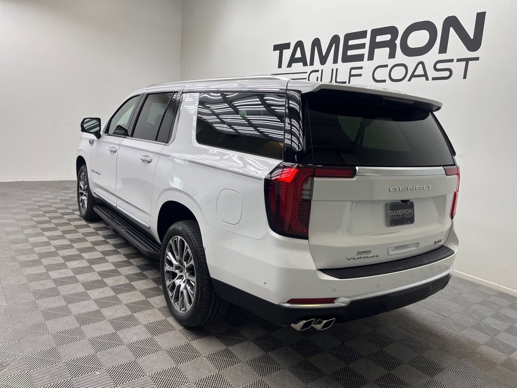2026 Gmc Yukon XL Denali photo 3