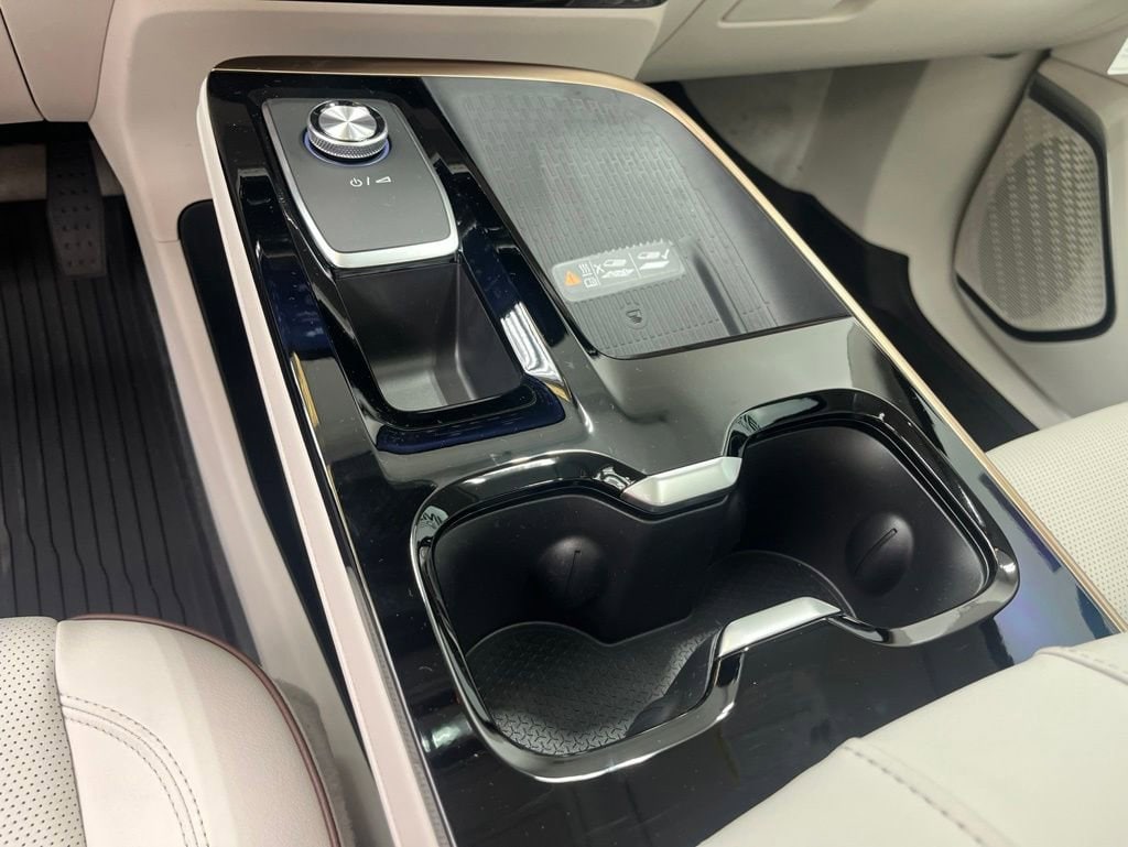 2026 Buick Enclave Avenir - Photo 19