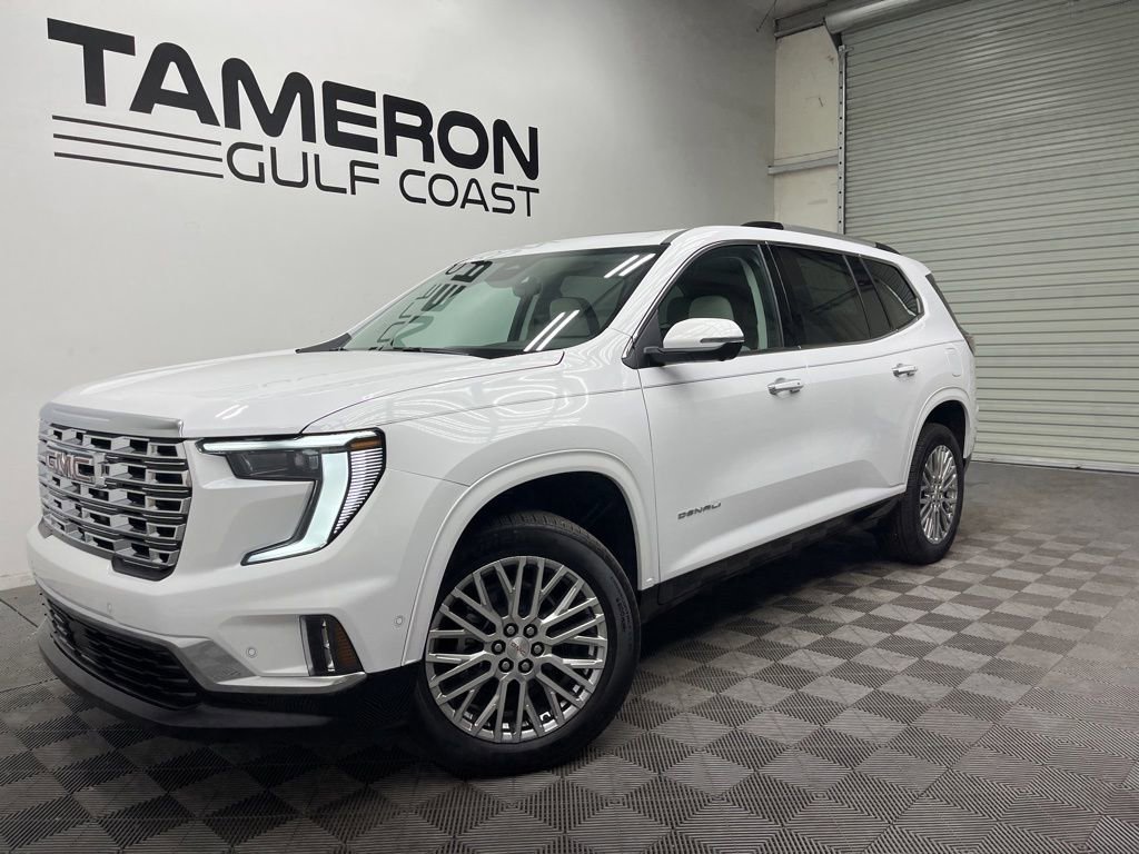 2026 GMC Acadia Denali FWD's photo