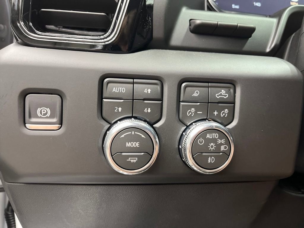 2026 GMC Sierra 1500 AT4 - Photo 12