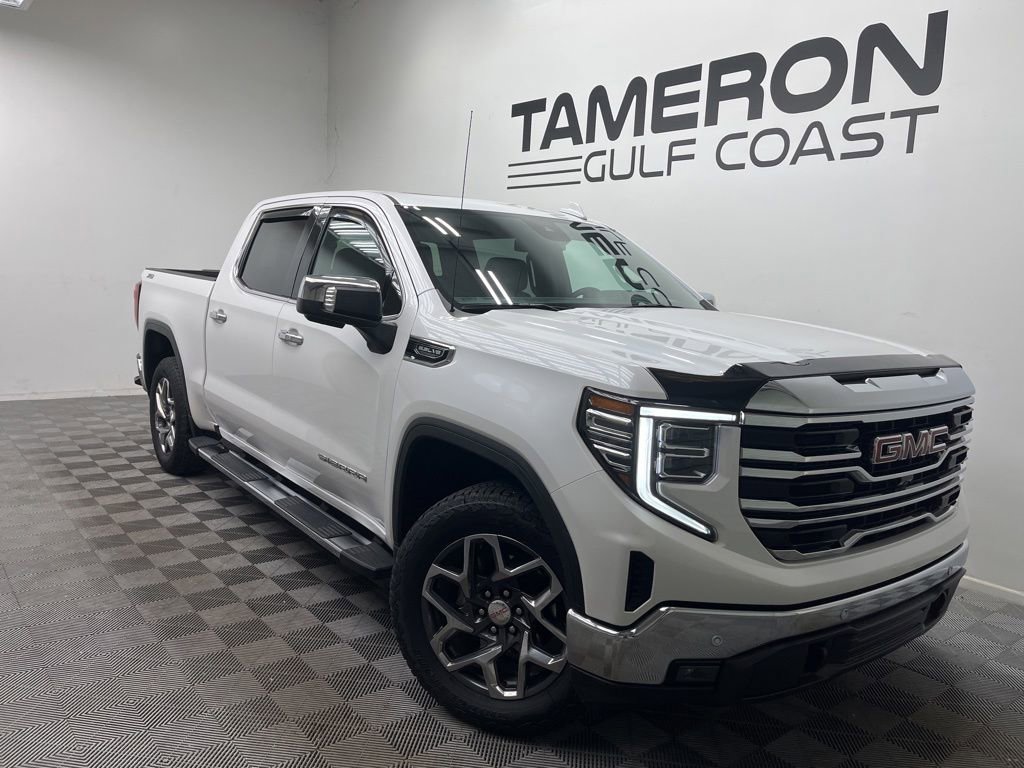 2024 GMC Sierra 4WD Crew Cab Short Box SLT's photo