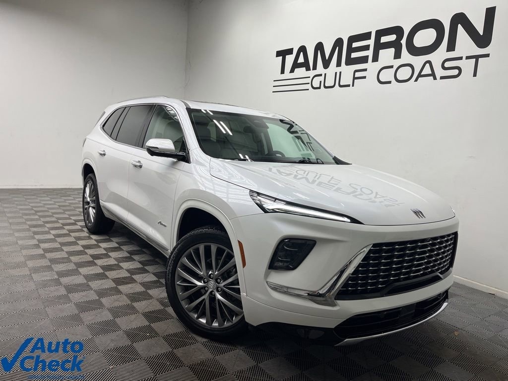 Used 2025 Buick Enclave Avenir SUV