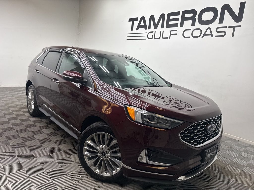2022 Ford Edge Titanium