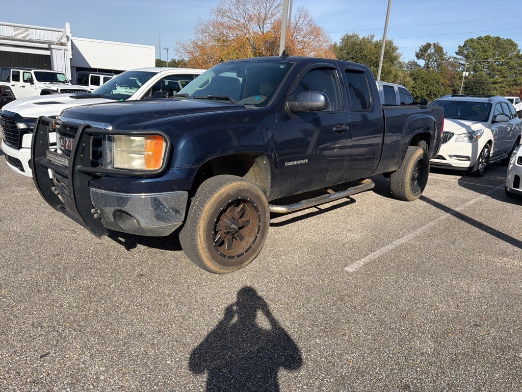 2010 GMC Sierra 1500 SLT's photo