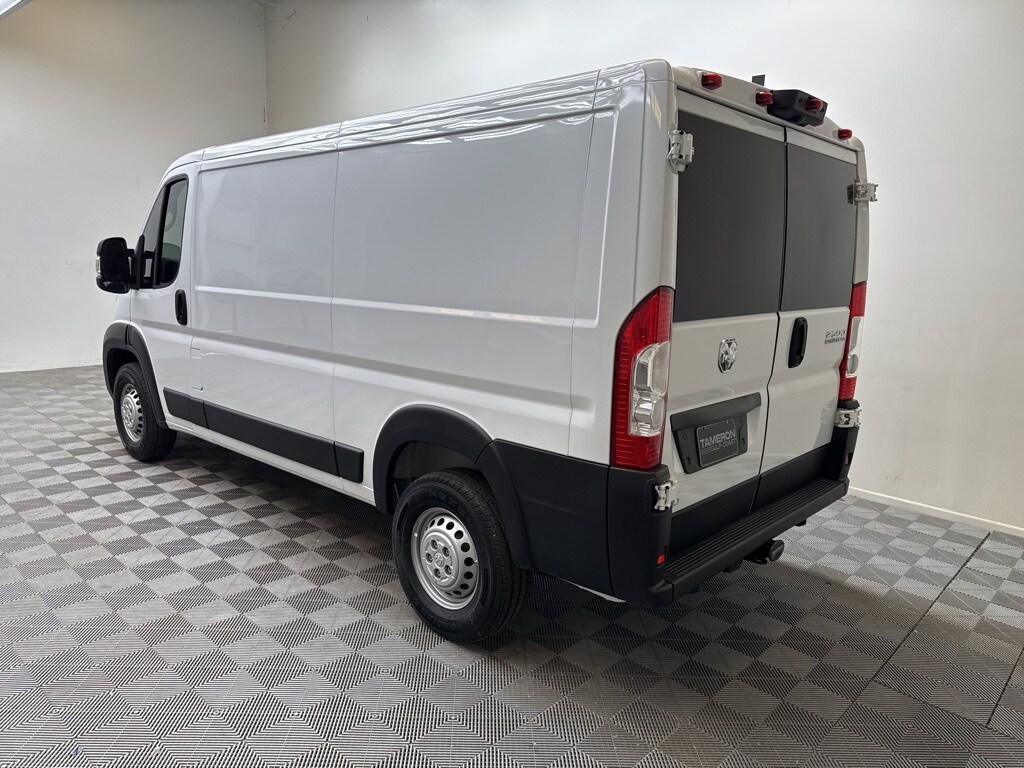 2025 Ram ProMaster 2500 Base Cargo Van photo 3