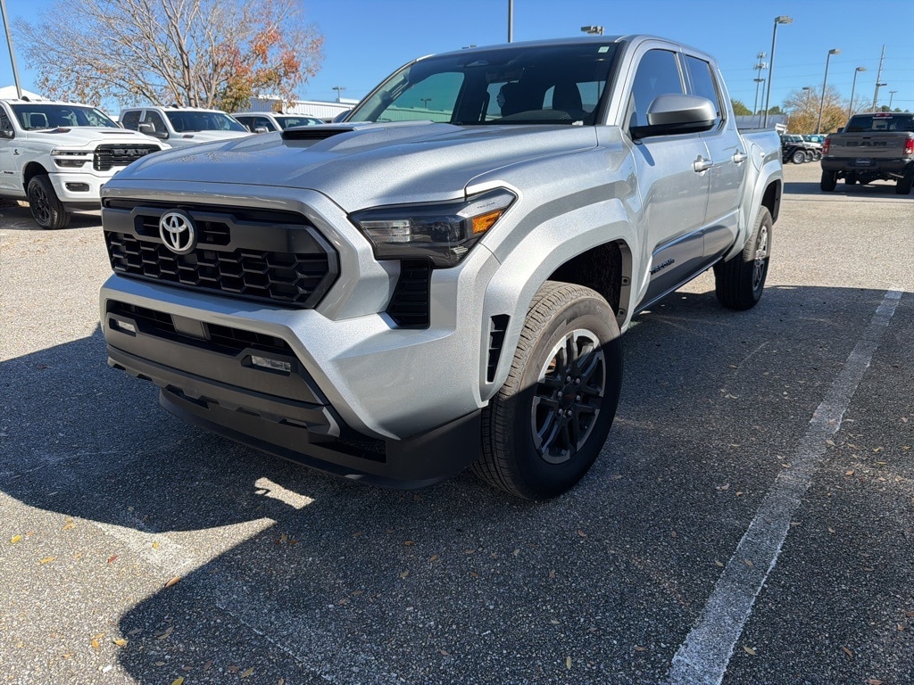2024 Toyota Tacoma TRD Sport's photo