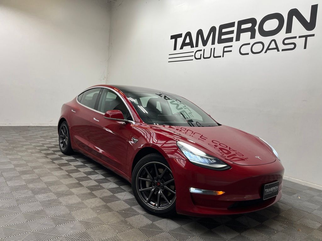 2018 Tesla Model 3 Long Range Dual Motor All-Wheel Drive's photo