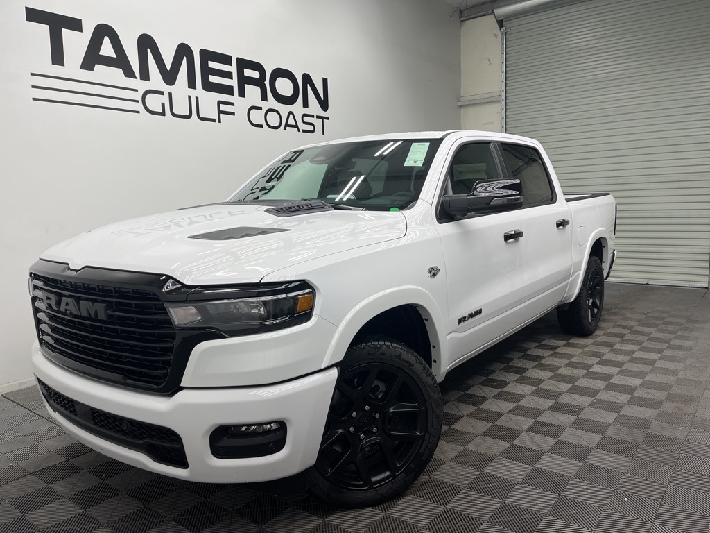 2026 RAM Ram 1500 Pickup Laramie's photo