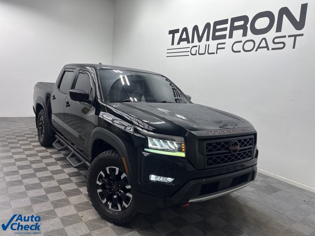 2022 Nissan Frontier PRO-X's photo