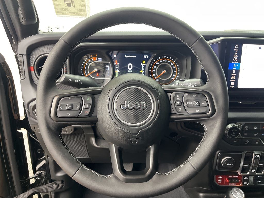 2025 Jeep Wrangler 4-Door Rubicon - Photo 16