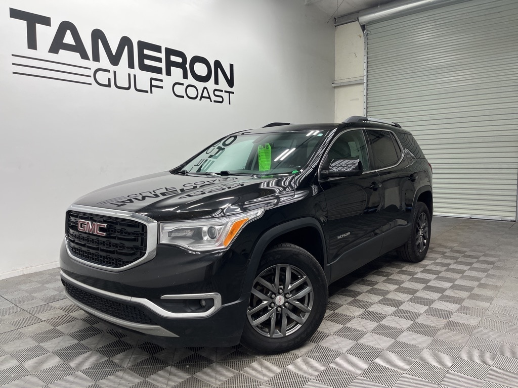 2017 GMC Acadia SLT-1's photo