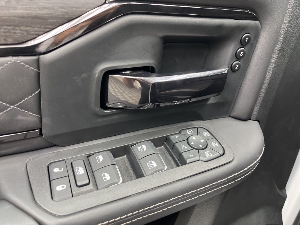 2026 RAM 2500 Limited - Photo 7