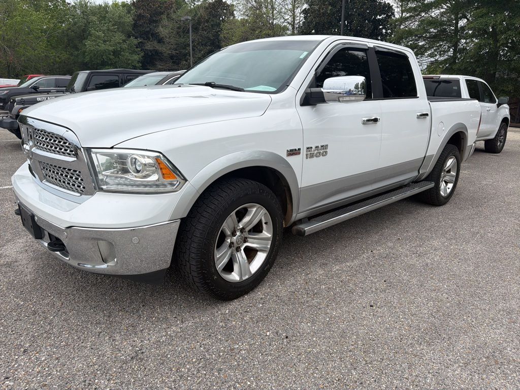 2016 RAM Ram 1500 Pickup Laramie