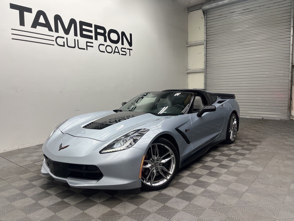 2017 Chevrolet Corvette Stingray Z51 2LT photo 2