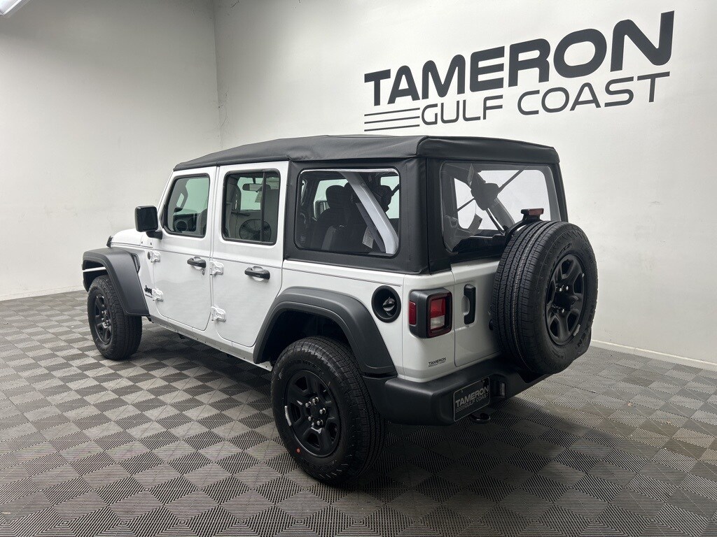 2025 Jeep Wrangler Sport photo 3