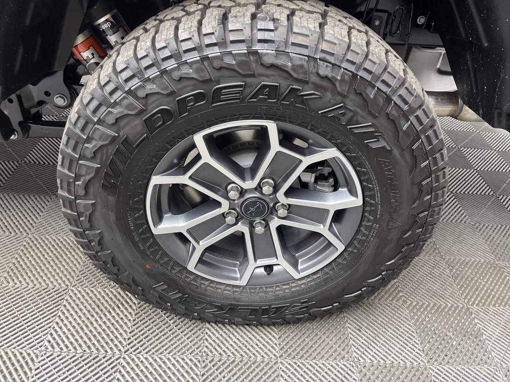 New 2025 Jeep Gladiator Mojave Pickup