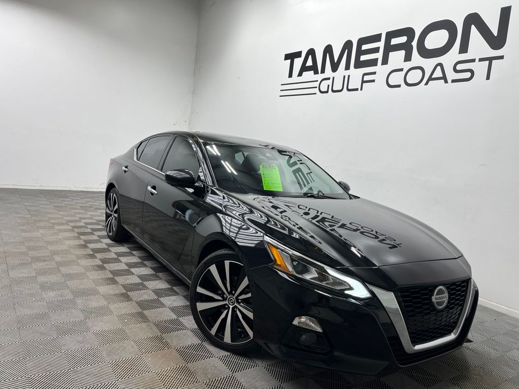 Used 2019 Nissan Altima Platinum with VIN 1N4BL4FV5KC105313 for sale in Daphne, AL