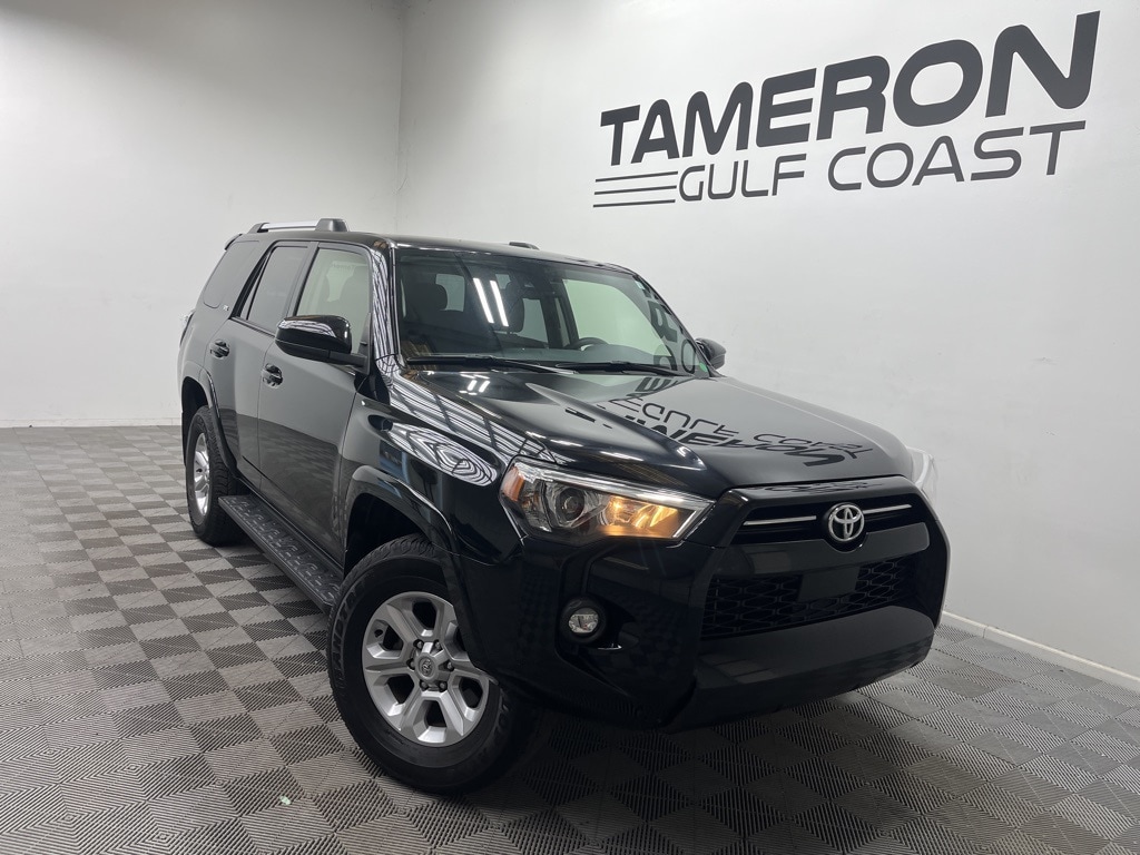 2024 Toyota 4Runner SR5's photo
