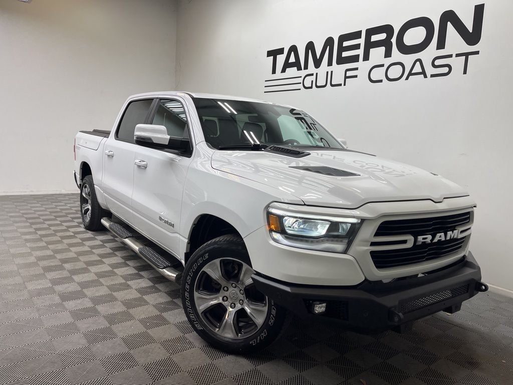 2023 RAM 1500 Laramie 4x4 Crew Cab 5'7's photo