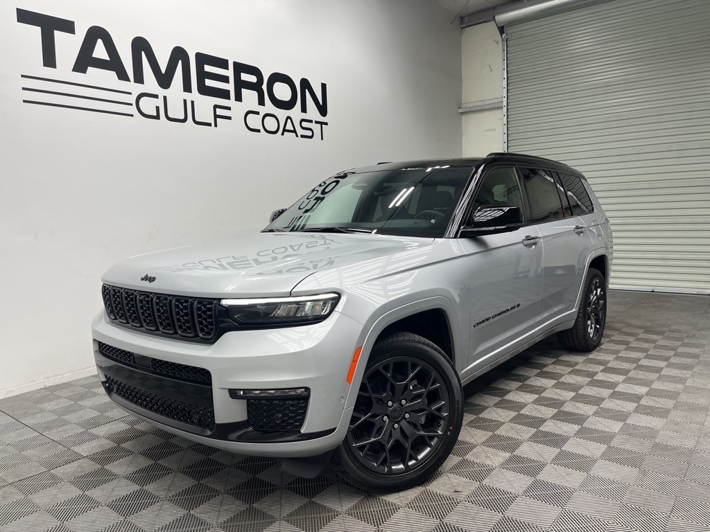 2025 Jeep Grand Cherokee L Summit's photo