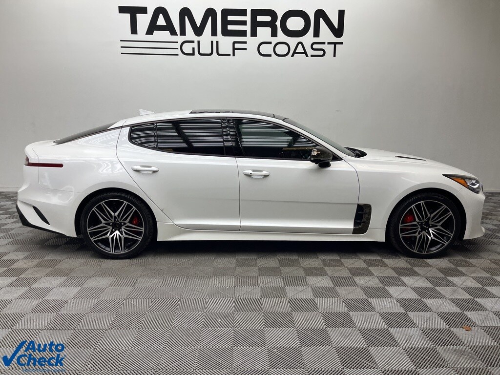 2023 Kia Stinger GT2 photo 3
