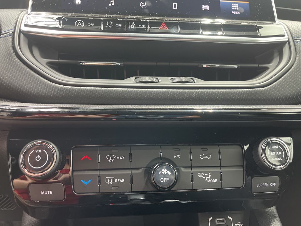 2026 Jeep Compass Latitude Altitude - Photo 15