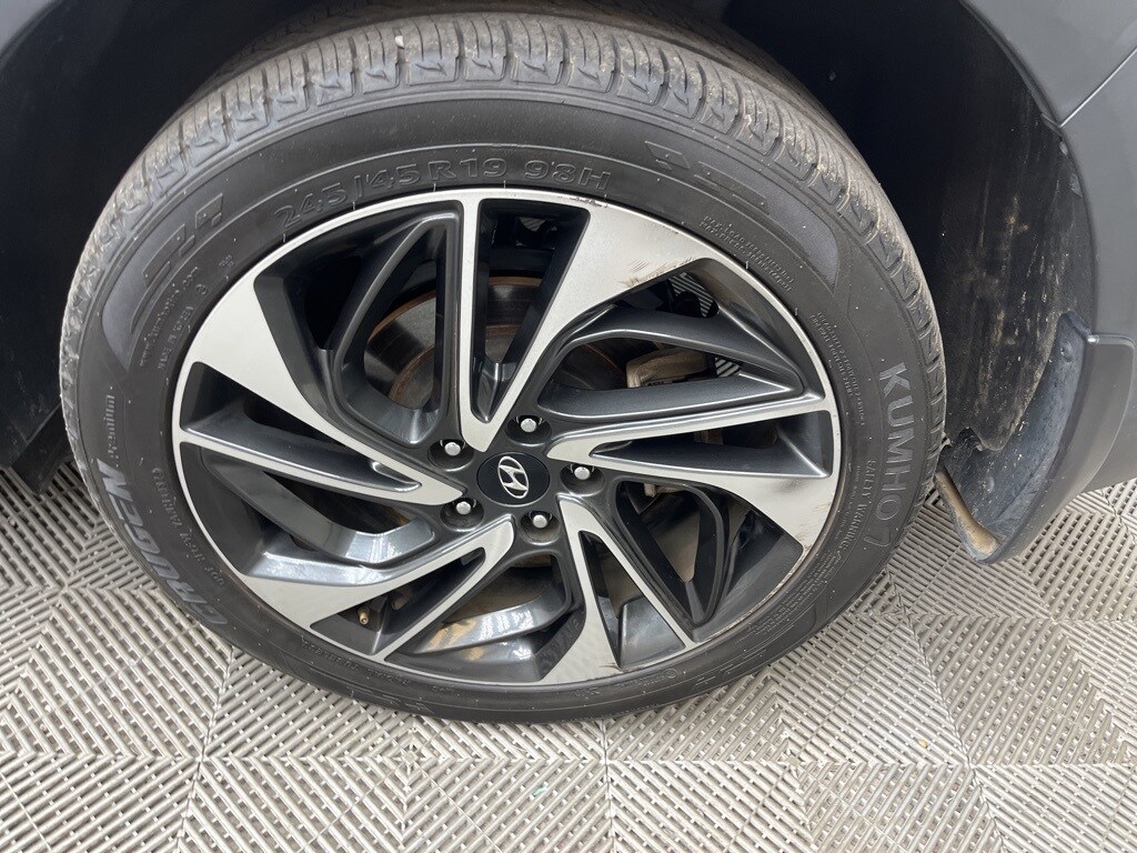2021 Hyundai Tucson Sport photo 3