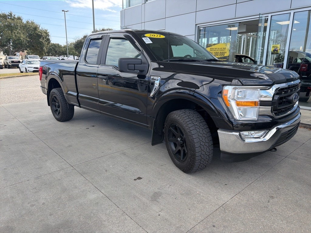 Used 2021 Ford F-150 XLT Truck