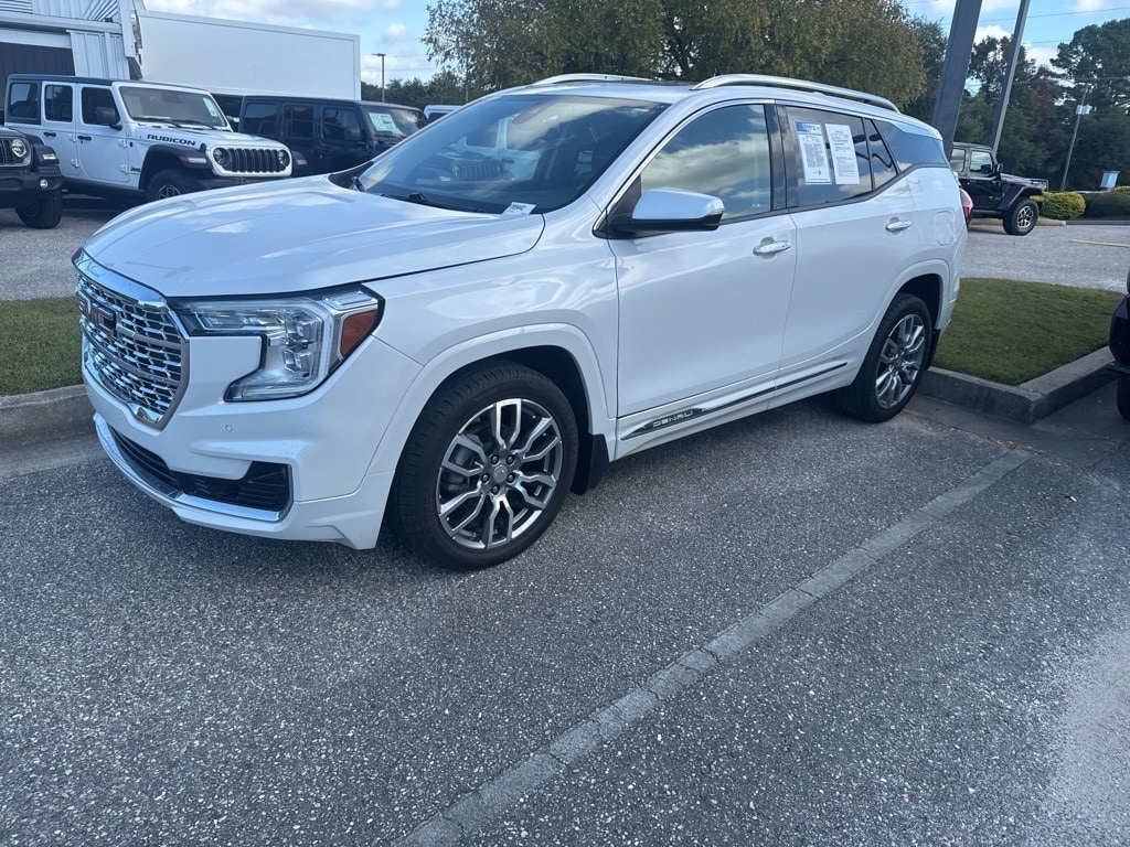 2022 GMC Terrain Denali