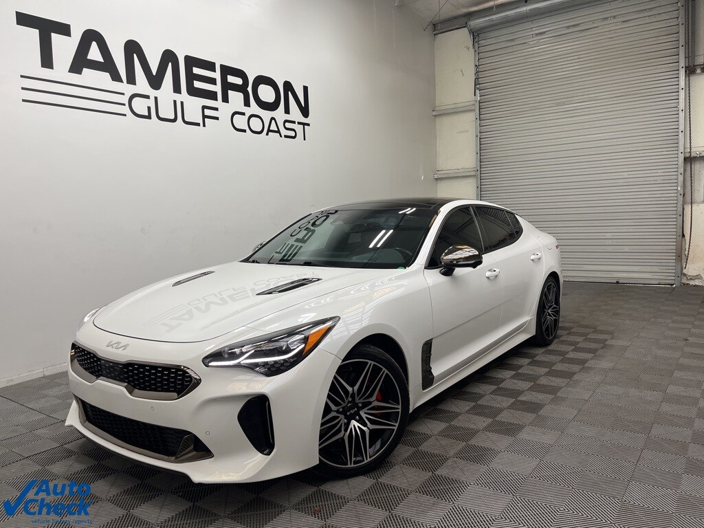 2023 Kia Stinger GT2 photo 2