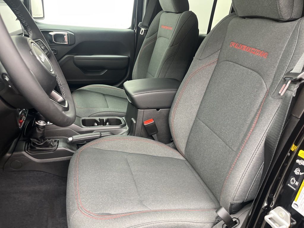 2025 Jeep Wrangler 4-Door Rubicon - Photo 10