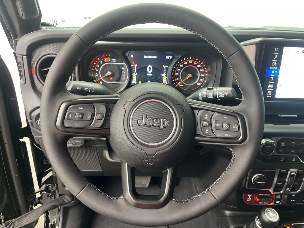 2025 Jeep Wrangler 4-Door Rubicon - Photo 16