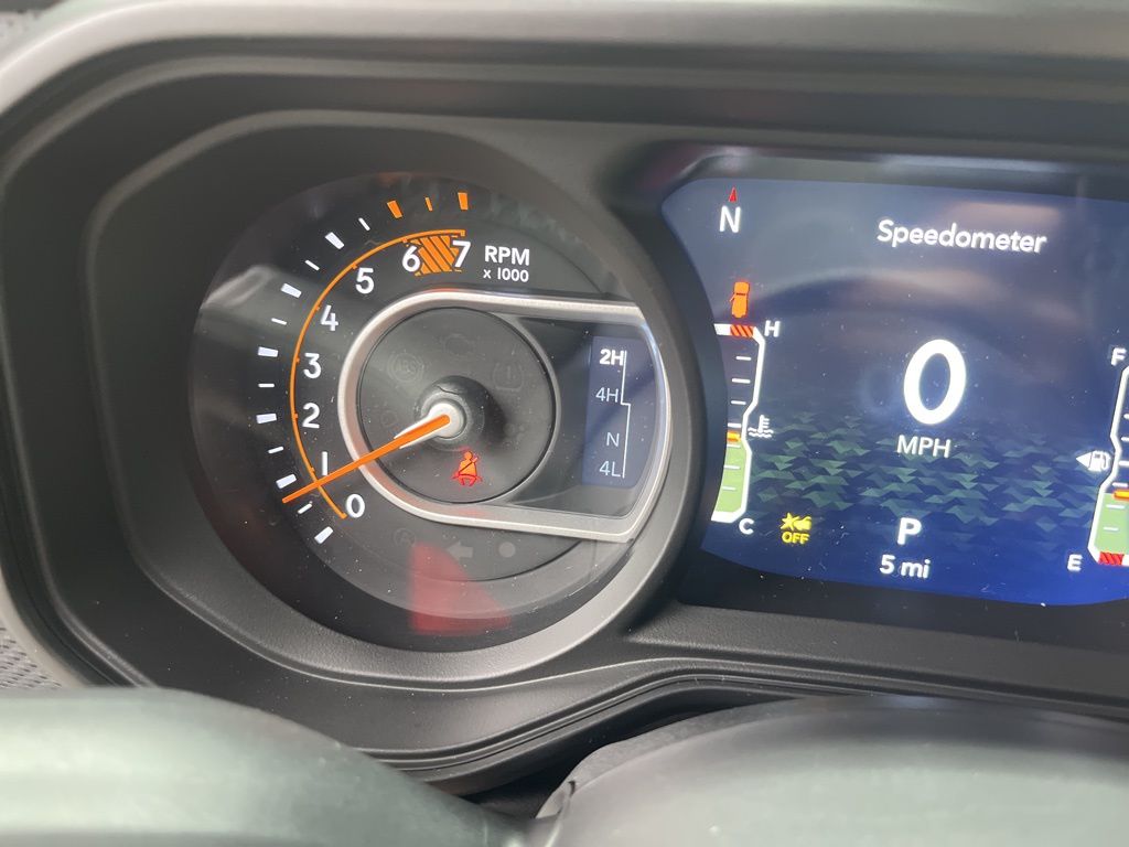 2025 Jeep Wrangler 4-Door Rubicon - Photo 14