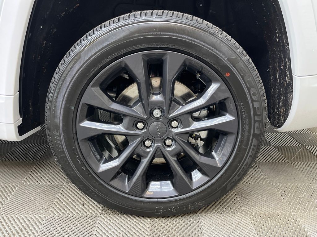 New 2026 Jeep Grand Cherokee L Limited Sport Utility