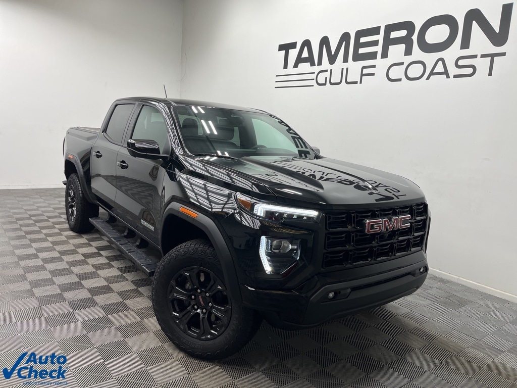 2025 GMC Canyon Elevation's photo