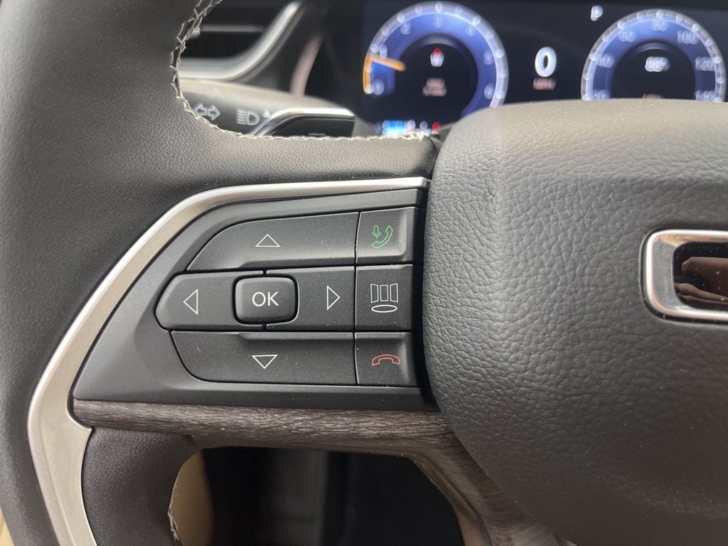 2025 Jeep Grand Cherokee Limited - Photo 17