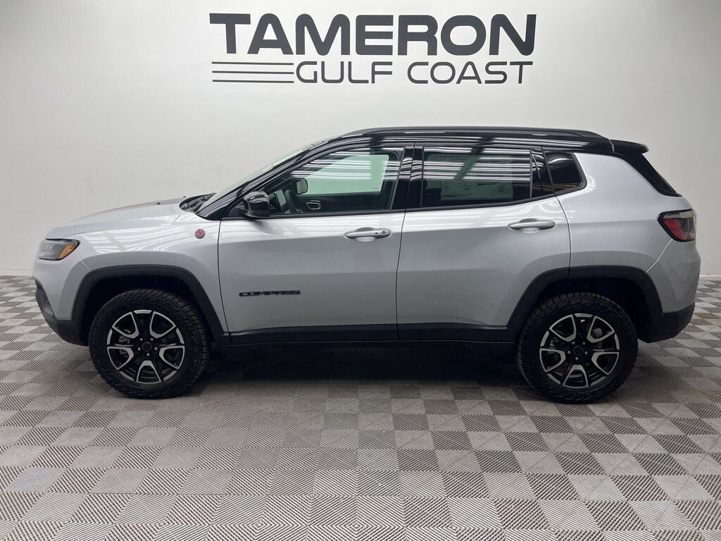 New 2026 Jeep Compass Trailhawk Sport Utility